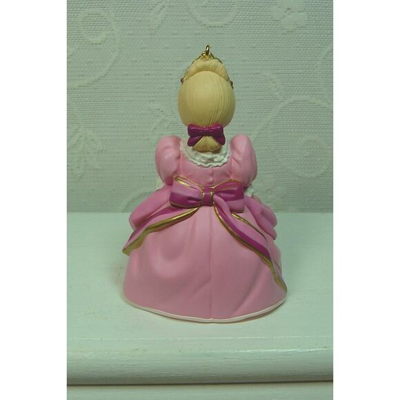 VINTAGE HALLMARK ORNAMENT MADAME ALEXANDER CINDERELLA-1995 - Picture 3 of 6